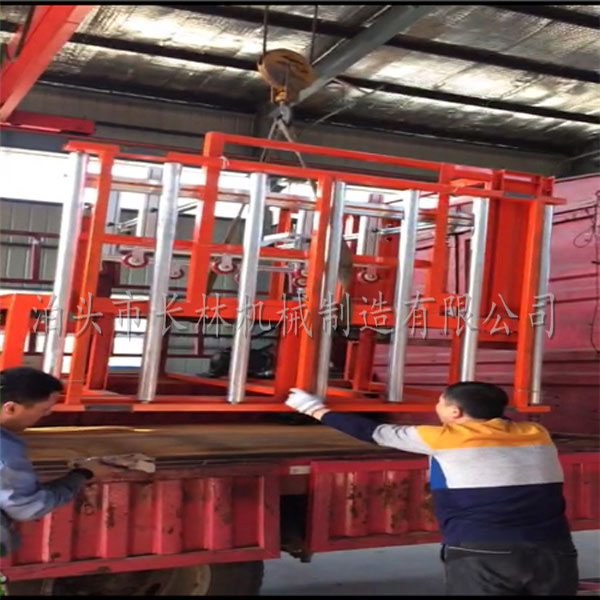 數(shù)控泡沫切割機(jī)裝車發(fā)貨